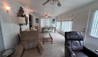 1871 RIVEREDGE Dr, Astor, FL 32102