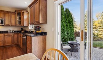 3750 Wintergreen Ter, Algonquin, IL 60102