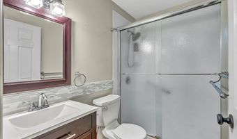 23 Sextant Dr, Barnegat, NJ 08005