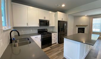 6 Baker Dr, Bella Vista, AR 72715