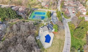 2174 Overlook Ct, Ann Arbor, MI 48103