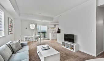 1211 S EADS St 810, Arlington, VA 22202
