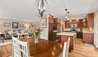 6914 CORDOVA Dr, Cheyenne, WY 82009