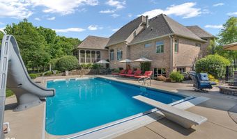 5874 Shallow Water Ln, Bargersville, IN 46106