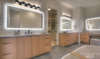 473 Joy Ave, Middleton, ID 83644