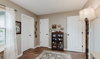 252 Bangor Dr, Indianapolis, IN 46227