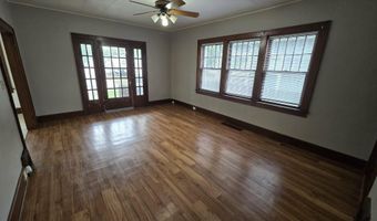 613 N 12th St, Beatrice, NE 68310