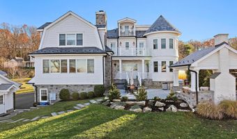 9 Beacon Hill Rd, Atlantic Highlands, NJ 07716