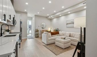 2213 M St NE 9, Washington, DC 20002
