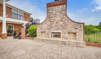20484 Lake Rd, Abingdon, VA 24211
