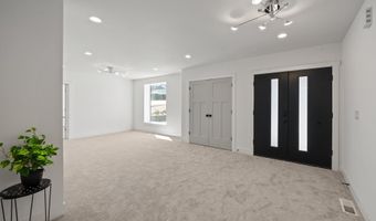 19753 SW SERAH St, Beaverton, OR 97007