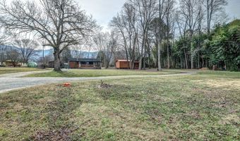 29 Breedlove Dr, Andrews, NC 28901