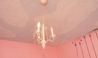 162 N Monroe St, Alderson, WV 24910