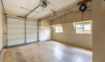 45-313 Nakuluai St, Kaneohe, HI 96744