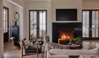 31 Hunting Lodge Rd, Bluffton, SC 29910
