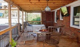 105 George, Abbeville, SC 29620