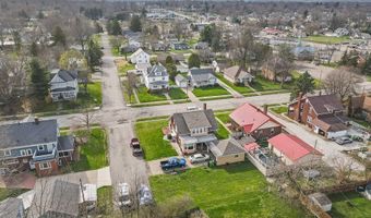 2144 Ridgewood Ave, Alliance, OH 44601