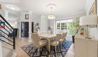 705 N ASHTON St, Alexandria, VA 22312