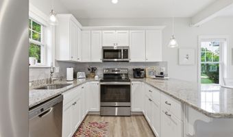 67 Kenneth Roberts Way, Arundel, ME 04046