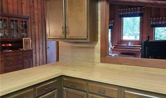 123 Forest Ct, Advance, NC 27006