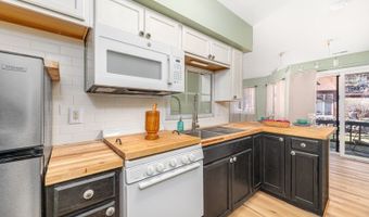 1 Jackson Hole 9, Alloway, NJ 07462