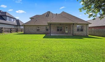 702 SE Eaton St, Bentonville, AR 72712