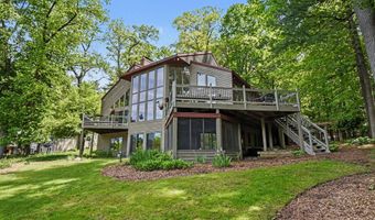 1843 Timber Trail Dr SE, Ada, MI 49301