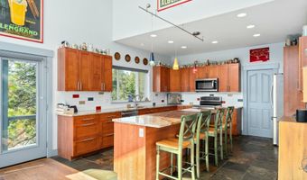 16659 Waller Rd, Bayview, ID 83803