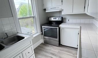 580 Lonsdale Ave, Central Falls, RI 02863