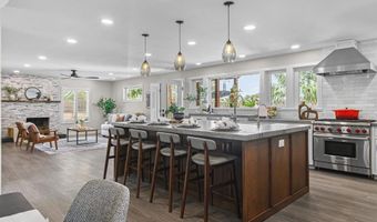 2285 Valley Rd, Oceanside, CA 92056