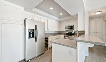 2930 Cowley Way 211, San Diego, CA 92117