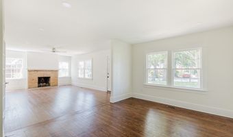 704 Harrold Ave, Americus, GA 31709