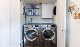 76 Morris Ave, Belford, NJ 07718