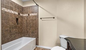 423 Mildred Ct, Alma, AR 72921