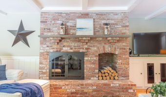 121 Salt Rock Rd, Barnstable, MA 02630