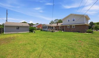 4130 Terrace Dr, Ayden, NC 28513
