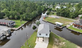 4039 Bonita St, Bay St. Louis, MS 39520