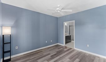 4551 STRUTFIELD Ln 4111, Alexandria, VA 22311