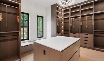 245 Traditions Dr, Alpharetta, GA 30004