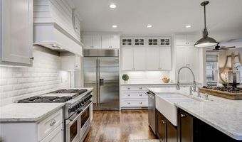 5341 Hill Rd NW, Acworth, GA 30101
