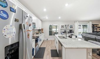 31 MORGAN St, Auburndale, FL 33823