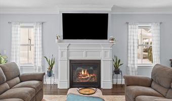 34 Cutter Ln 69, Amesbury, MA 01913