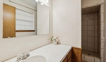 33057 Square Top Rd, Anadarko, OK 73005