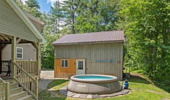 70 Riverside Dr, Allenstown, NH 03275