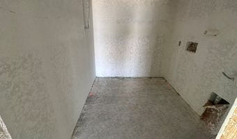 107 Peeps Ct, Adkins, TX 78101