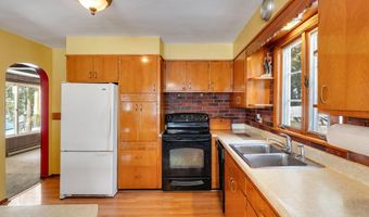 7 Grant Ave, Barre, VT 05641