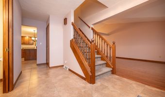 6581 N Timberidge Ave, Austintown, OH 44515