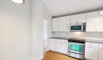 8206 STONE TRAIL Dr, Bethesda, MD 20817