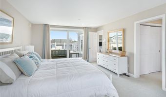 31 Coddington Wharf 24, Newport, RI 02840