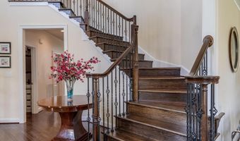 24531 FISHERMANS POND Ct, Aldie, VA 20105